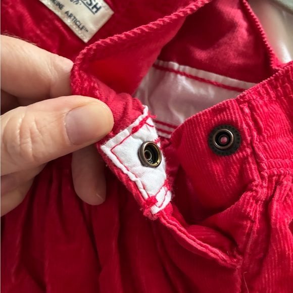Girls Oshkosh B'gosh Toddler Red corduroy bib overall jumper size 18 months - Picture 3 of 6